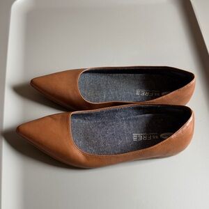 Dr. Scholl's Pointed Toe Flats in Cognac